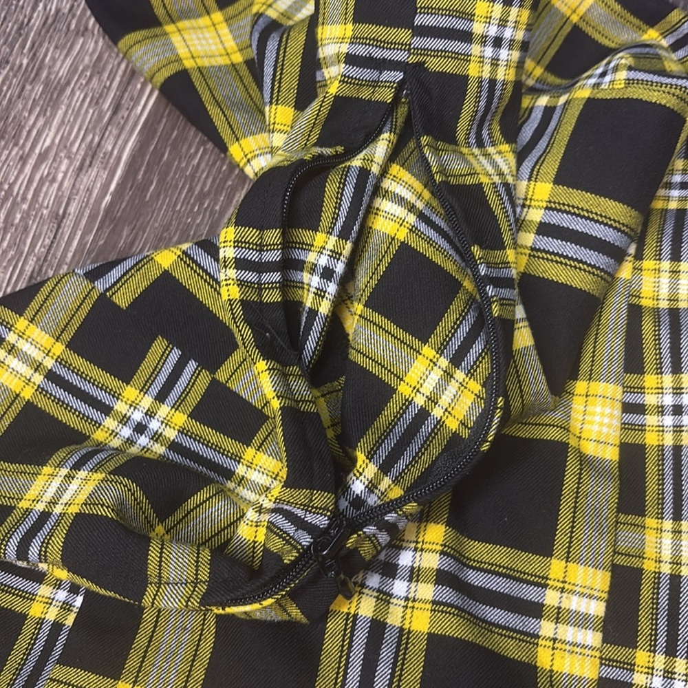 H&M plaid black and yellow mini dress size XS - Picture 3 of 4
